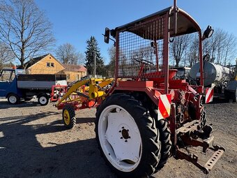 Traktor RS 09 GT 124 s čelním nakladačem atd. - 7