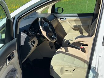 VW TOURAN 1,6 TDI - 7