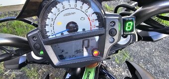Kawasaki ER6N - 7