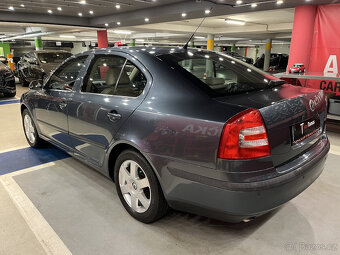 Škoda Octavia II Elegance 1,6MPI, PERFEKTNÍ STAV - 7