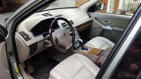 Volvo XC90 V8 - 7