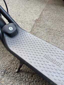 Elektro koloběžka Segway ninebot F40E - 7