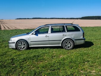 Škoda Octavia RS Combi LPG - 7