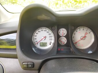 Mitsubishi Outlander 2,0 4x4 LPG - 7