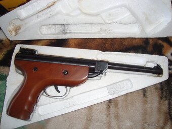 Dalekohled...Vzduchovka-pistole Made in Germany + monokulár - 7