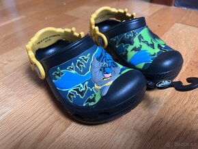 CROCS Batman CC Kids ve velikosti EUR 22/24 (C6/7) - svítící - 7