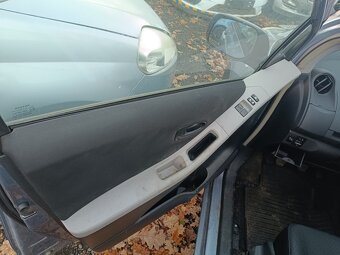 ND z Toyota Yaris 998.cm3 51.kw benzín r.v.2011 (K7) - 7