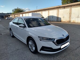 2021_ŠKODA OCTAVIA IV_1.maj.ČR_VIRTUAL KOKPIT_304000Kč netto - 7