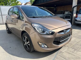 HYUNDAI ix20 1.6i 92 KW PDC TEMPOMAT VYHŘ.SEDADLA 2xALU KOLA - 7