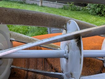Vřetenová sekačka Fiskars StaySharp™ Max - 7