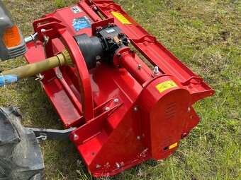 Kladívkový mulčovač za traktor EFGC - 7