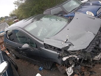Peugeot 308 1.6 HDi - 7