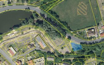 Prodej podílu 1/2 pozemku 487 m2, Lipenec - 7