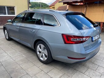 Škoda Superb com III 2,0 tdi -110 kw - 7
