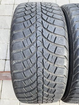 ZIMNÍ PNEU 235 40 19 235/40R19 92V Kumho WP71 - 7