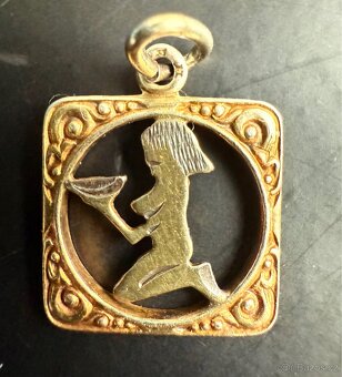 Přívěsky na řetízek mix. - 7