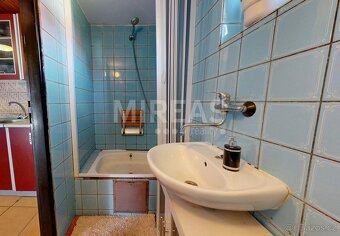 Sadská, prodej chaty 3+1 46,5 m2 + garáž 19 m2, na pozemku 3 - 7