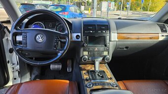 Volkswagen Touareg 5,0 TDi V10 - 7