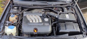 Volkswagen Bora variant 2.0 MPI 4motion - 7