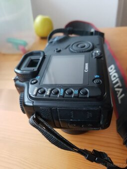 Canon 5D classic + 5 Aku - 7
