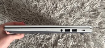 Notebook ASUS - Vivobook - 7