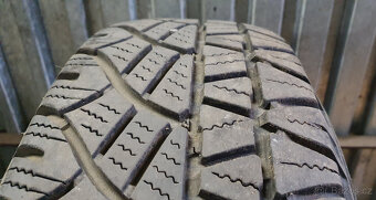 SUV pneu 215/70/16" 104H - Michelin Latitude Cross 2ks. - 7