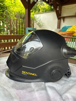 Svářečská kukla, ESAB sentinel A60 air - 7