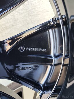 Originál dvourozměrná ALU kola MERCEDES s pneu PIRELLI - 7
