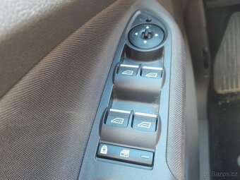 Prodám Ford Grand C-max 2.0tdci 110kw - 7