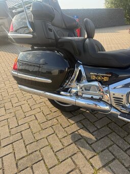 Honda GL 1800Goldwing - 7