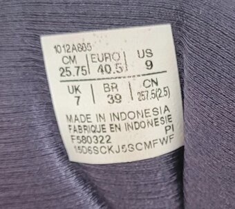 Boty sportovní zn. Asics, vel. 40.5 - 7