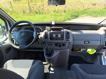 Opel Vivaro - 7