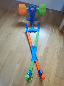 Zrádné váhy Hot wheels - 7