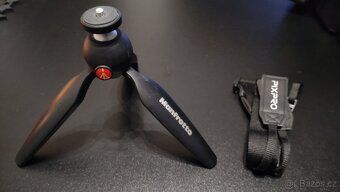 Kodak Pixpro AZ527 s vybavením. - 7