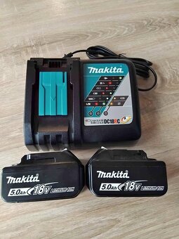 funkční makita - skoro nový set Aku vrtačky+rádio zachovalé - 7