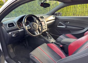 Volkswagen Scirocco 2.0 TSI R-Style DSG - 7