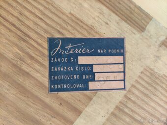 Retro jídelní rozkládací stůl Interier Praha - 7