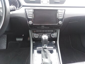 Škoda Superb 3, 2.0 TDi 110 kw combi, DSG, tažné, kamera - 7