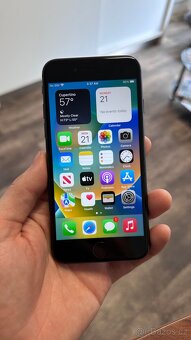 iPhone 8 64Gb - 7