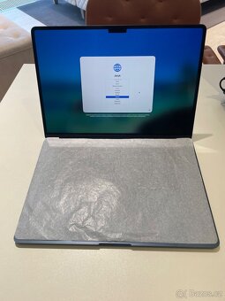 Apple Macbook Air 15,3” (2023)/512GB SSD/16GB/inkoustová/35W - 7