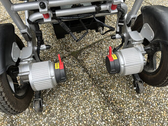 Elektrický invalidní vozík - 7