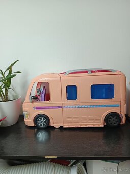 Barbie karavan - 7