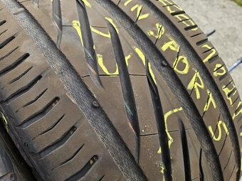 275/35R20 - 7