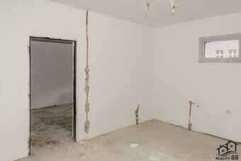 Prodej obchodního prostoru 700 m², Orlová - Město - 7