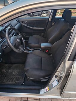 Toyota Corolla - 7