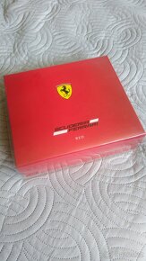 Dárková kazeta Ferrari SCUDERIA RED - 7