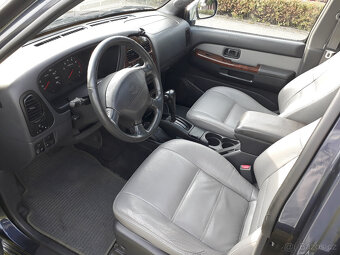 Nissan Pathfinder R50 V6 3,3 benzín 4x4 - 7