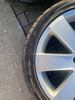R17 FORD FOCUS - 7