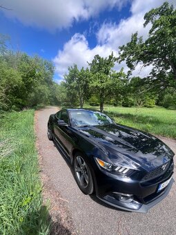 Ford Mustang, 3.7, V6, manuál - 7