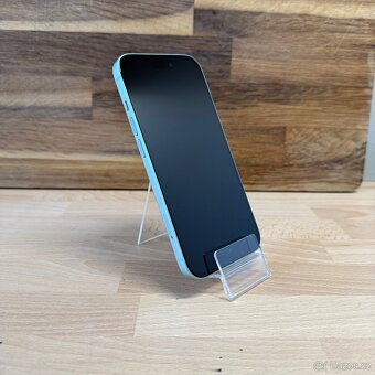 iPhone 15 128GB světle zelený (12 měsíců záruka) - 7